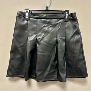 Kensie Girl Sz 14 Black Faux Leather Skirt NWOT